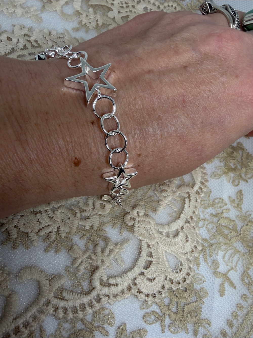 925 Sterling Silver Graduated Star Bracelet Celestial Open Star Links Adjustable